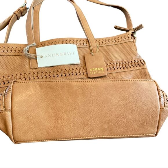 Brown Vegan Leather Shoulder Bag Tote with Strap - Picture 4 of 8